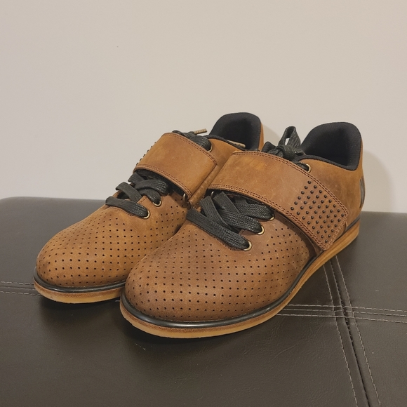 Nobull: Women's Weightlifting Shoes - Picture 2 of 16